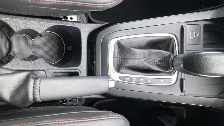 Ford Puma ST 1.0 EcoBoost Hybrid mHEV ST 5dr DCT Petrol Hatchback